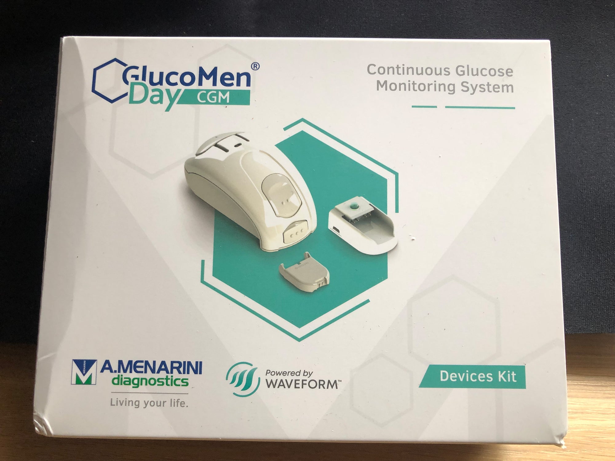 GlucoMen Day CGM Review: Pros & Cons.