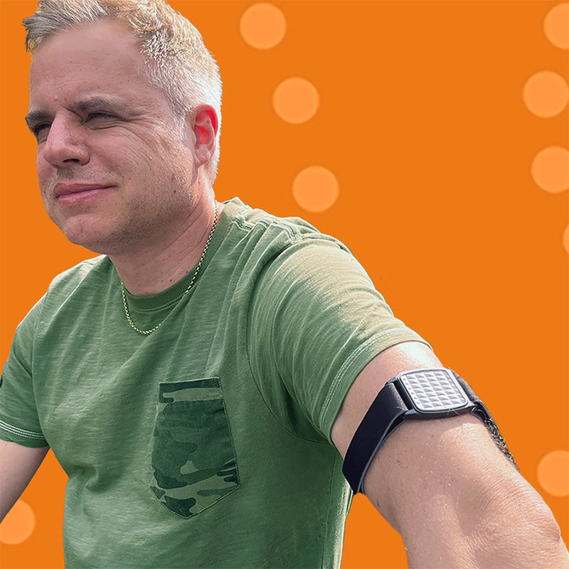 Libreband CGM armband for FreeStyle Libre sensors worn on upper arm, Heart collection.