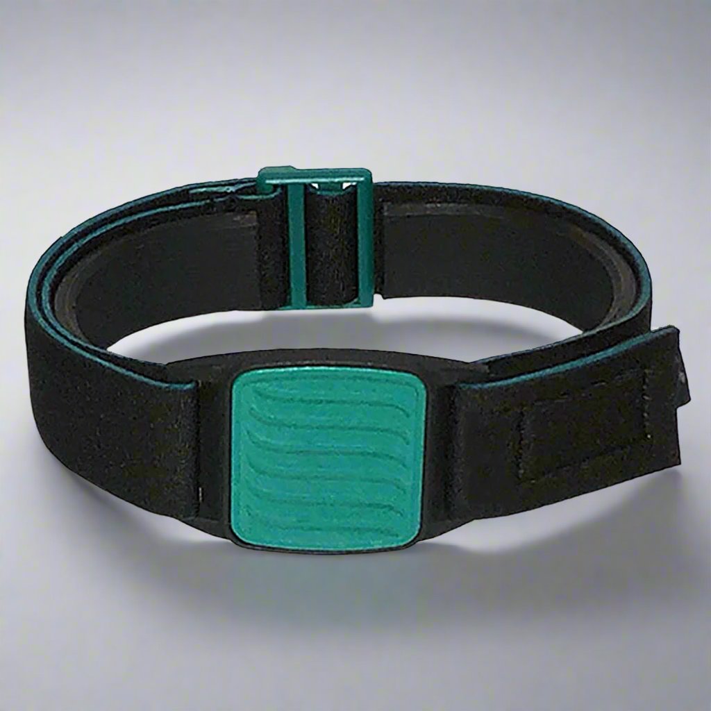 Dexband armband for Dexcom G7 CGM. Teal cover with Wave design. 