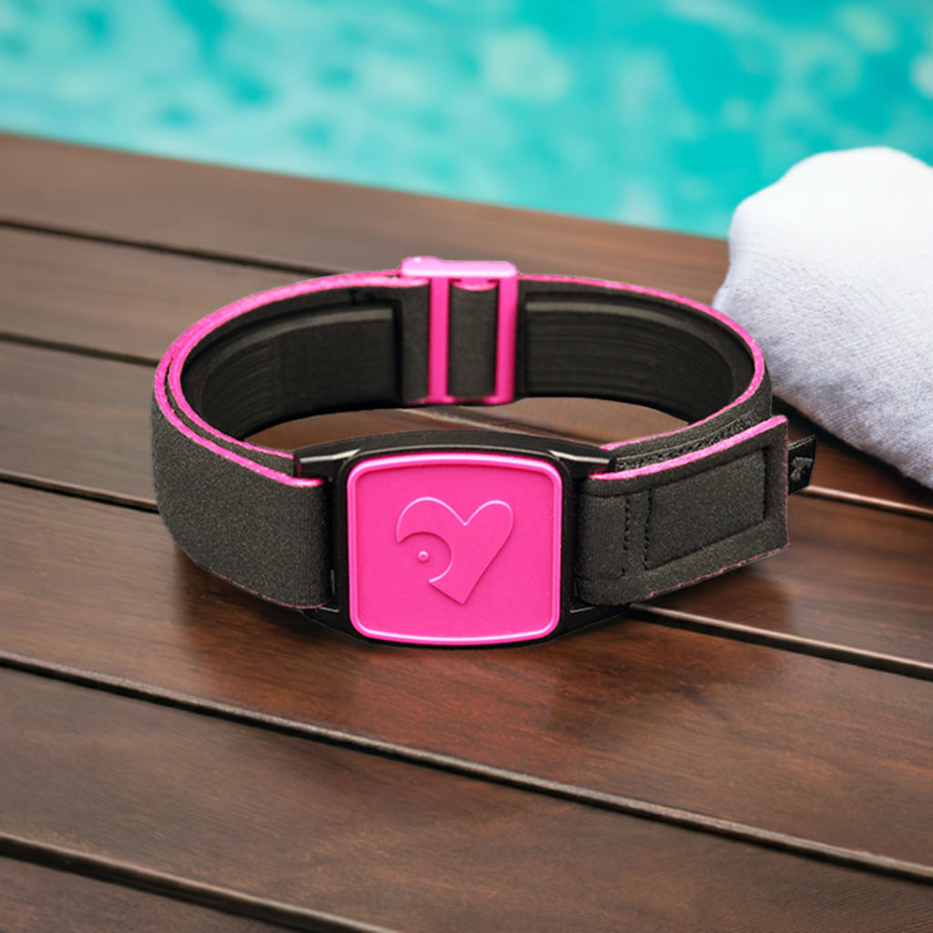 Freestyle Libre 2 CGM Sports &amp; Swim Armband - Magenta Heart Libreband